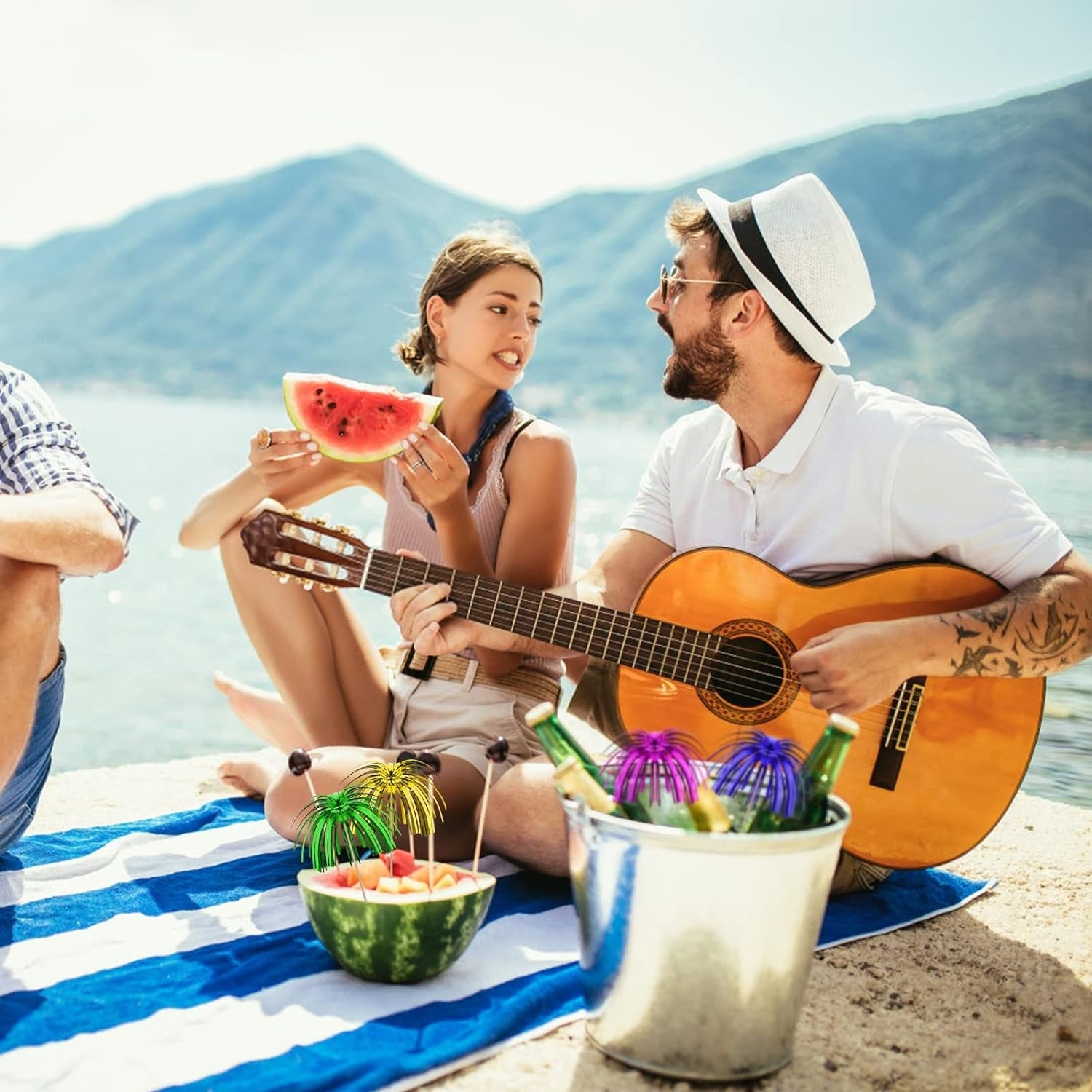 50 Stück Cocktailspieße Cocktailschirmchen Bunte Deko Drink Dekoration für Party Getränke Fruchtdeckel Bar Snacks