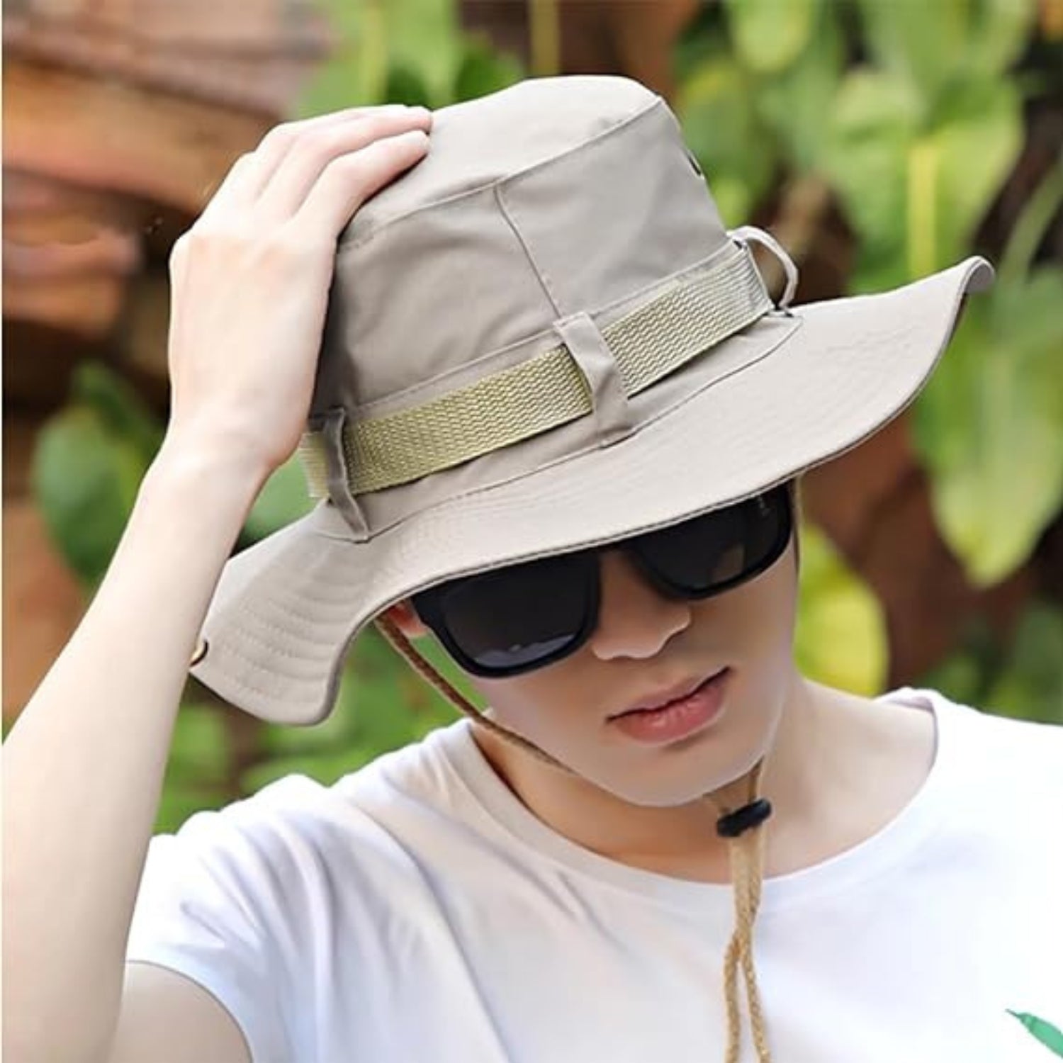 Beige Mesh Bucket Boonie Hat mit UV-Schutz & Verstellbarem Kinnriemen Safarihut