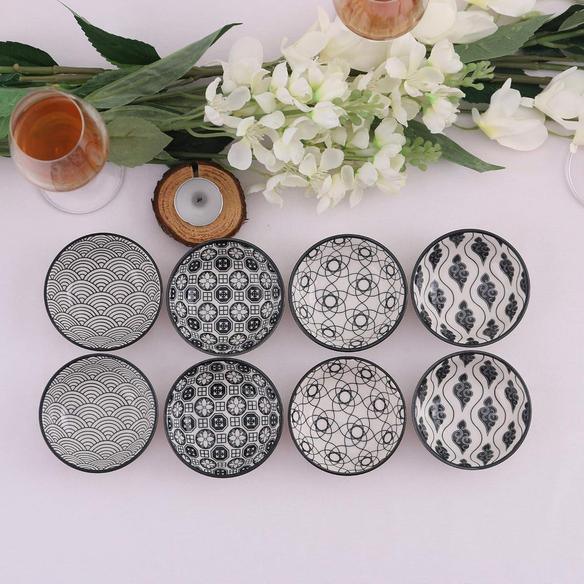 vancasso Haruka 8-teiliges Porzellan Snack Schälchen Set Schwarz/Creme