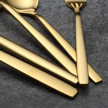 30-teiliges Titan vergoldetes Besteckset für 6 Personen
