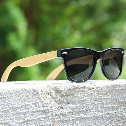 Polarisierte Sonnenbrille mit UV-Schutz Holzrahmen Gelb
