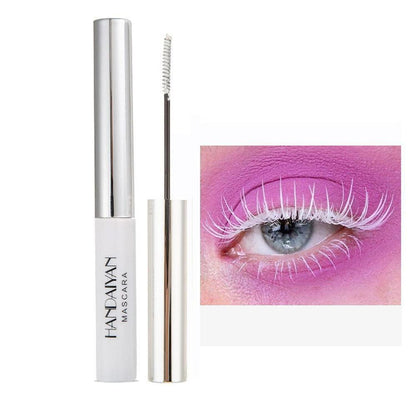 4D Mascara: Lange, dichte Wimpern in Weiß