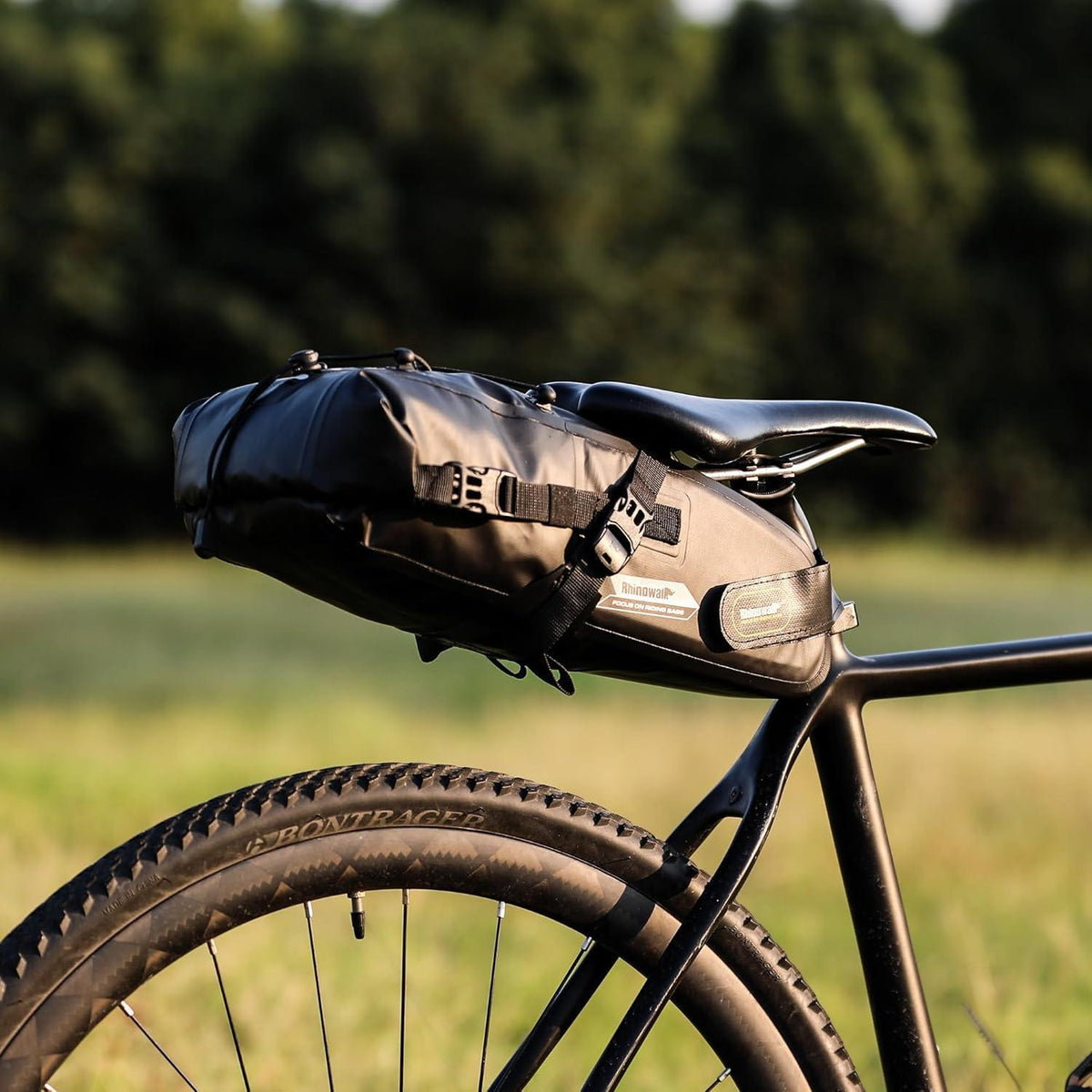 Wasserdichte Fahrrad Satteltasche 5L Schwarz für Outdoor-Touren
