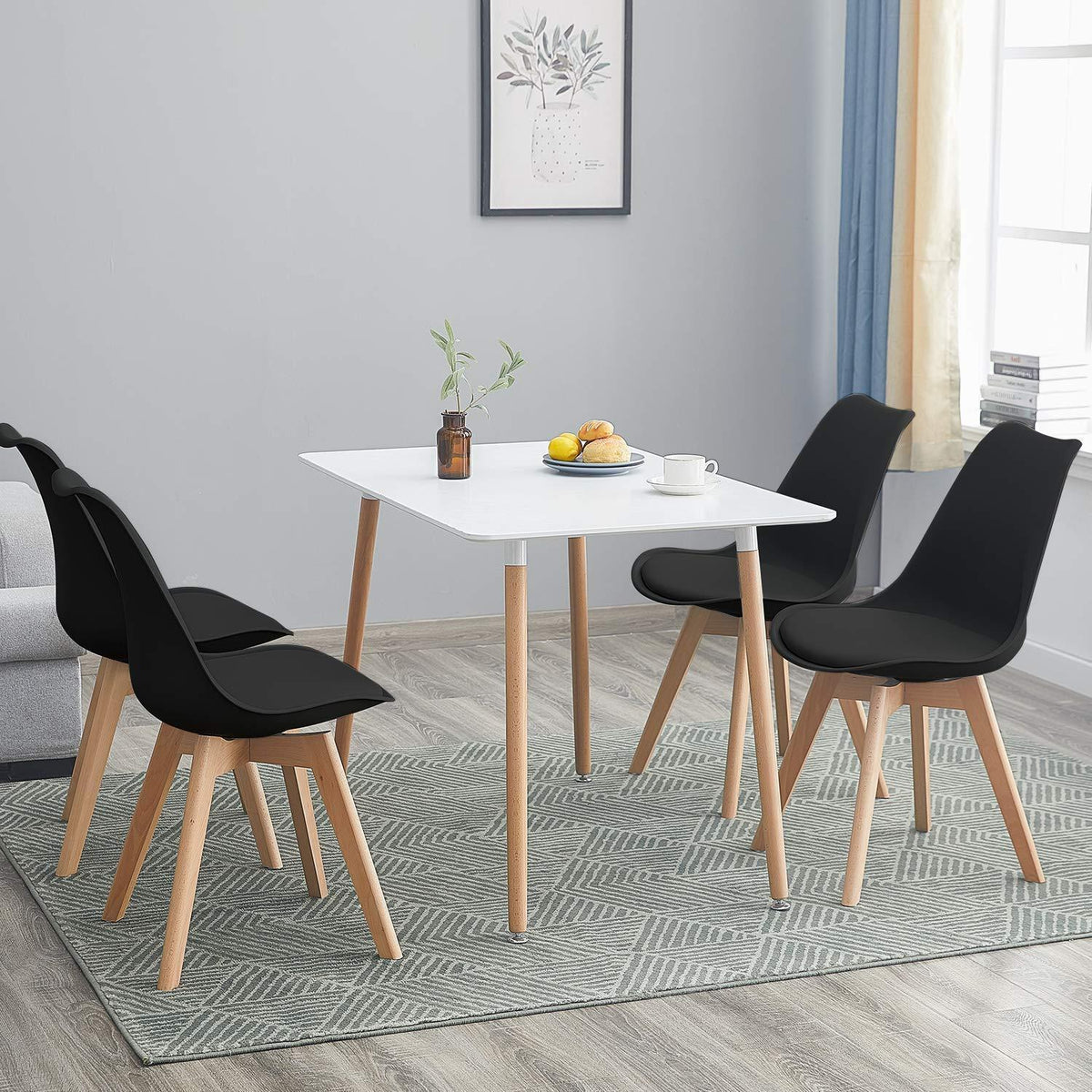 Modernes Esstisch-Set für 4-6 Personen mit Massivholzbeinen