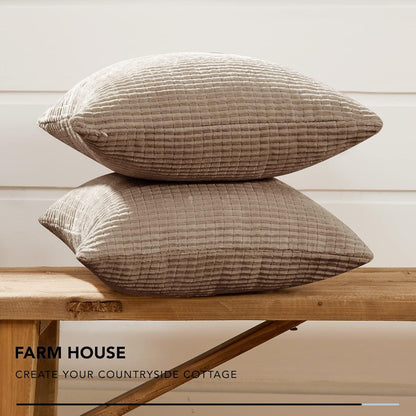 Deconovo Kordsamt Kissenbezug 50x50 cm Taupe, 2er Set
