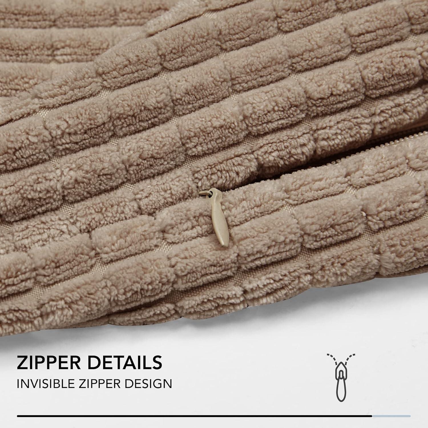 Deconovo Kordsamt Kissenbezug 60x60 cm Taupe 2er Set für Sofa Wohnzimmer
