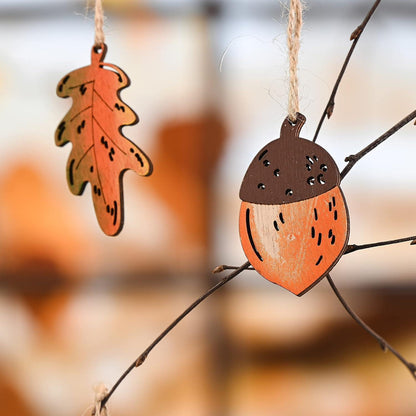Herbst Deko Hänger 24er Set Ahornblatt Kiefernzapfen Pilz
