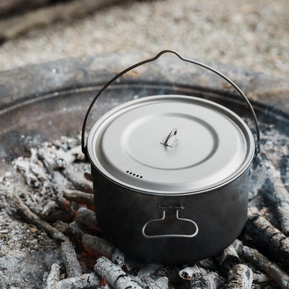 Camping Titan Topf 2.9L mit Bügelgriff & Deckel