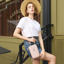 Pomelo Best Crossbody Handytasche Kartenfächer Magnet
