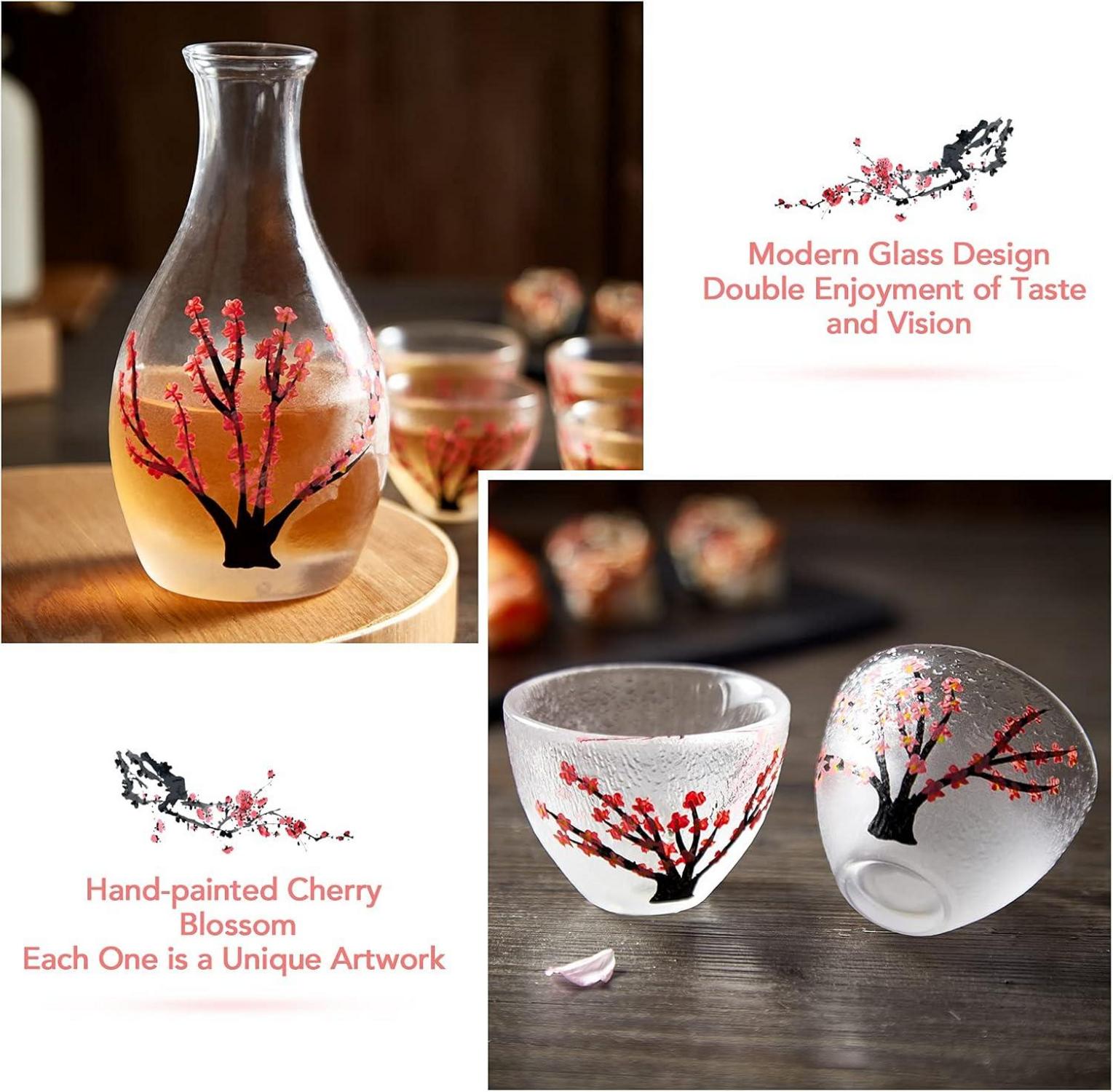 Japanisches Sake-Set mit handbemalten Kirschblüten