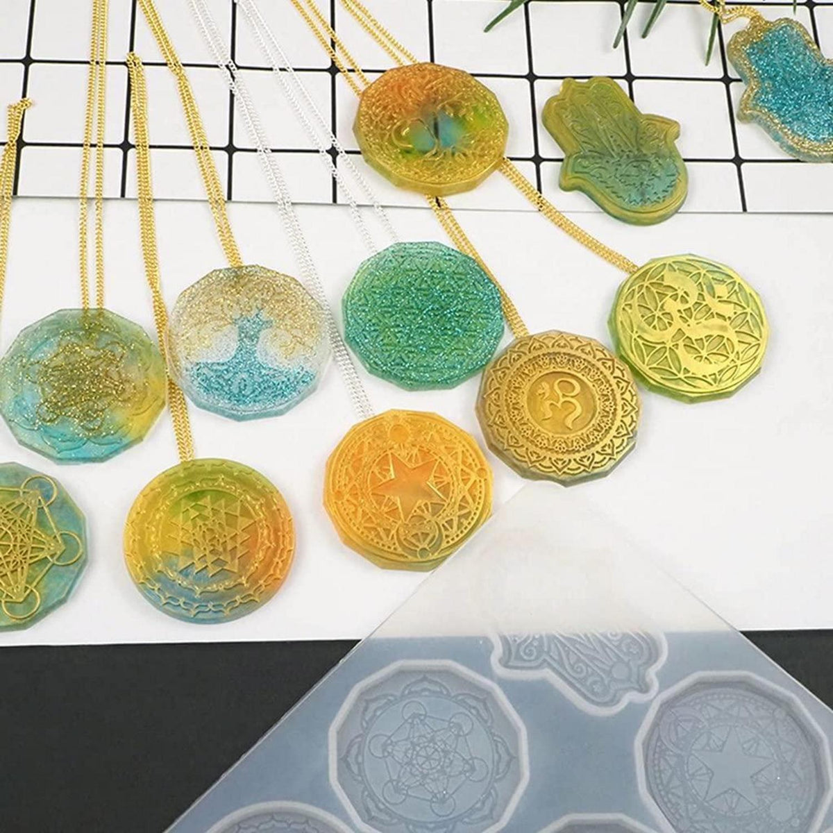 Silikonform Blume des Lebens für Schmuck & DIY Handwerk