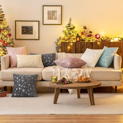 Flauschige Weihnachtskissen 45x45 cm - 2er Set Beige