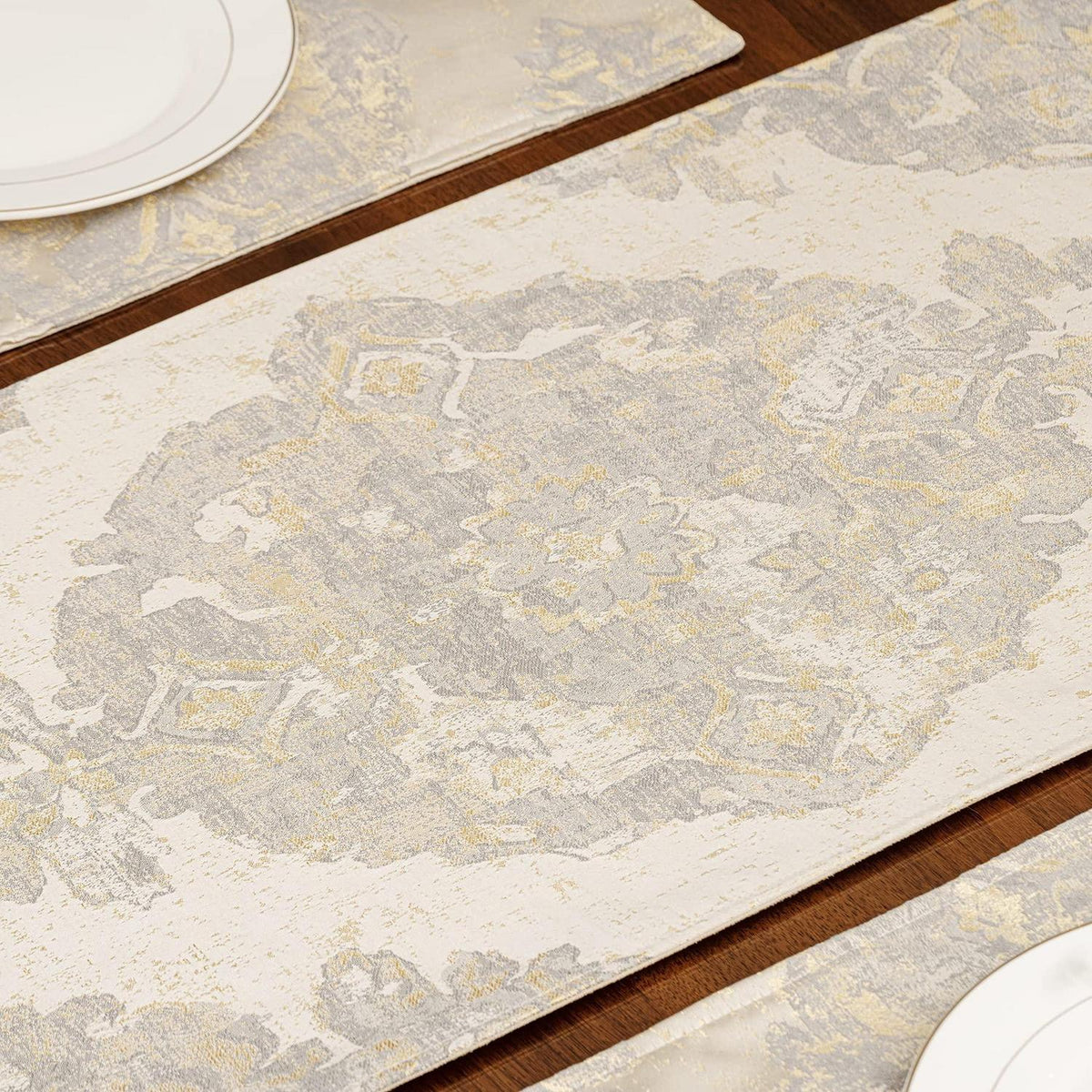 Tischläufer mit Quasten, Beige, 33x180cm – Jacquard Tischdeko