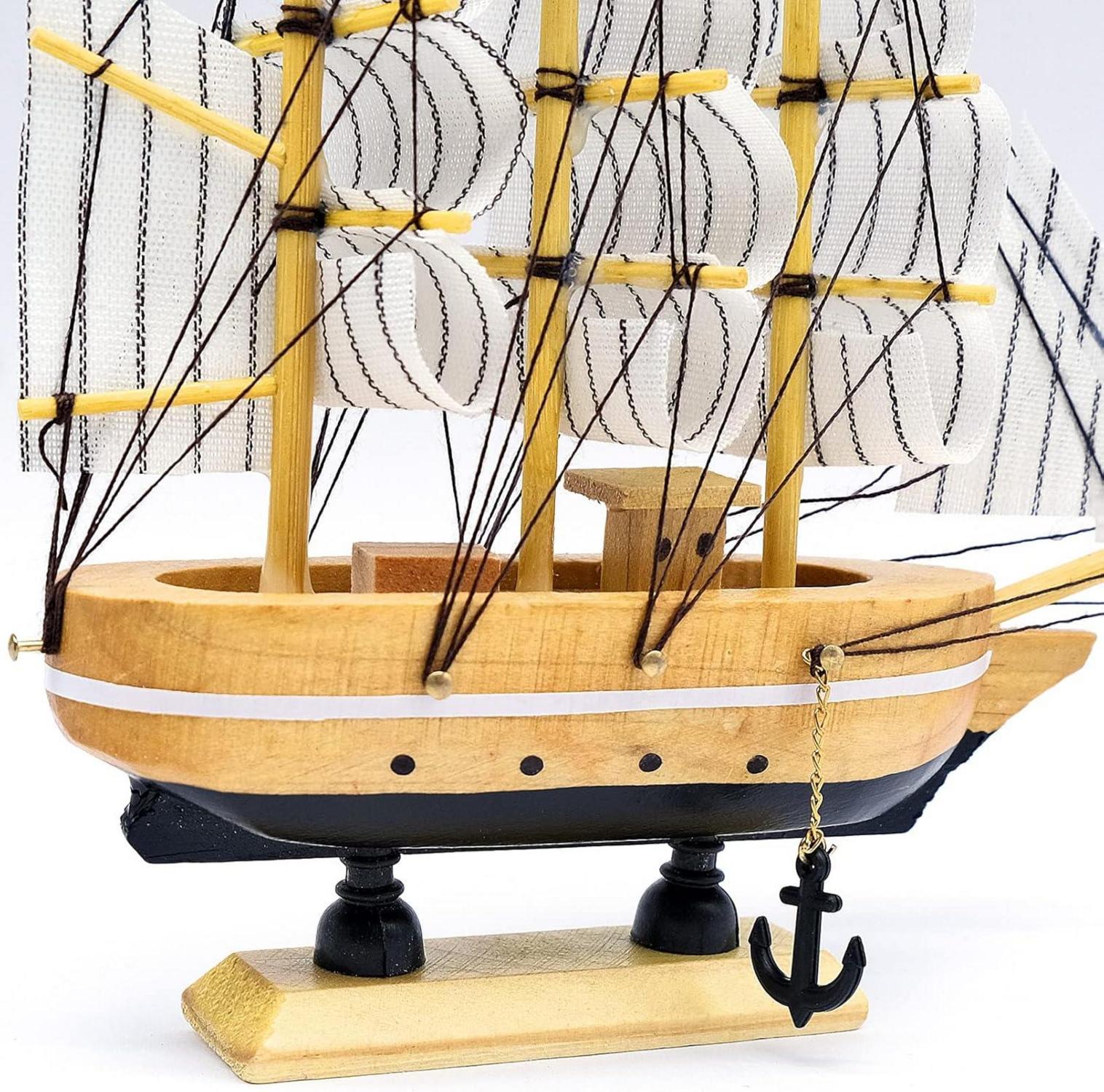 Kleines 16CM Holzsegelboot Modell Dekoration Nautische Maritime Deko