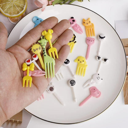60 Stück Tier Obstgabeln Set aus Kunststoff 8 Größen Mini Gabeln Picks für Party & Geburtstagsfeier