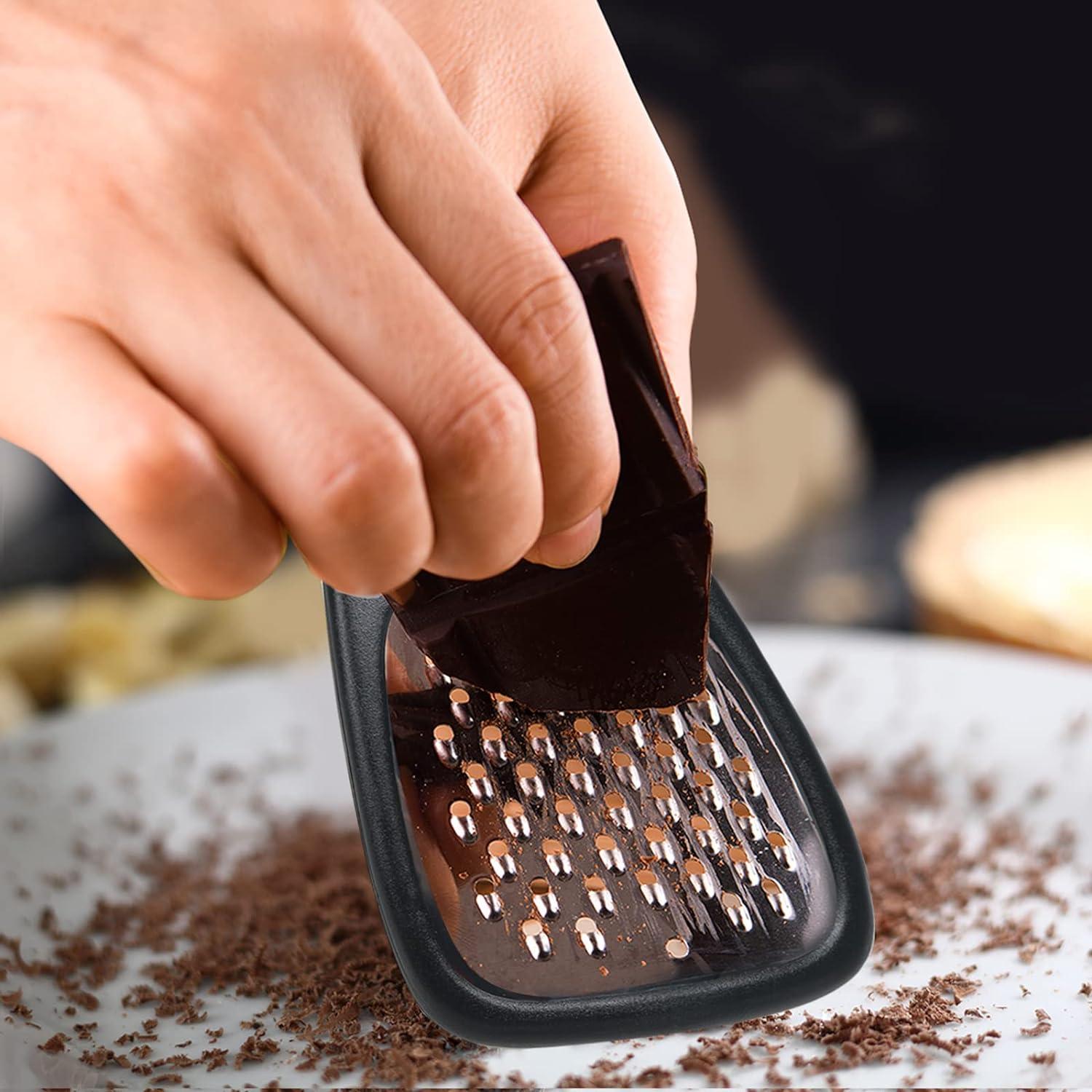 5er-Set Küchenhelfer Mini Gemüseschäler Käse Schokoraspel Pizzaschneider