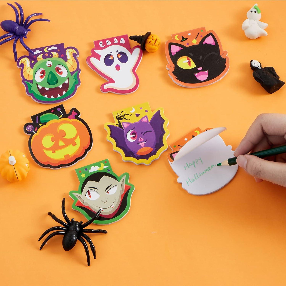 Halloween Mini Notizblock Set 60 Pcs (6 Designs) gruselige Charaktere