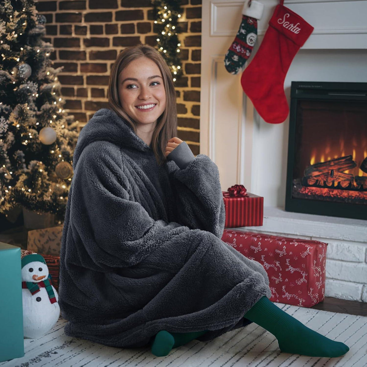 Kuschelige Hoodie Decke mit Ärmeln und Kapuze Grau 95x85cm