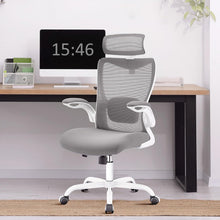 Ergonomischer Bürostuhl mit Klapparmlehnen und
