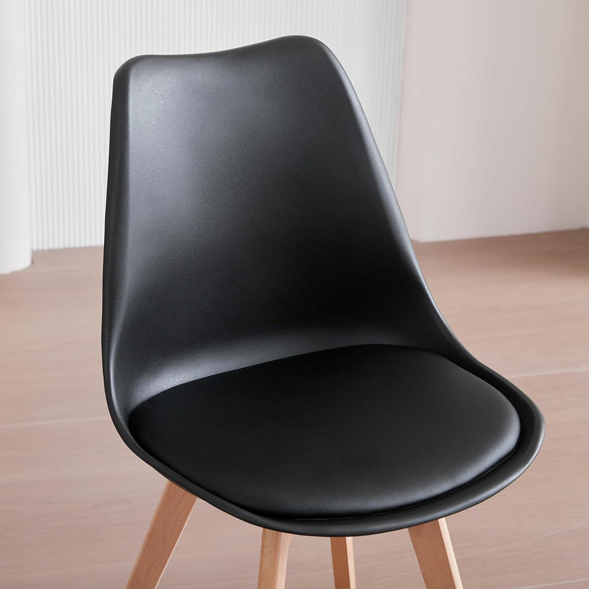 Skandinavische Esszimmerstühle 2er Set Schwarz