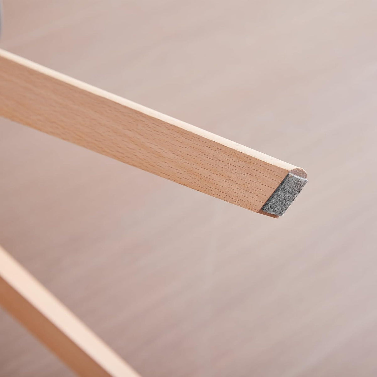 Skandinavische Esszimmerstühle 2er Set Grau, Holz in Lederoptik