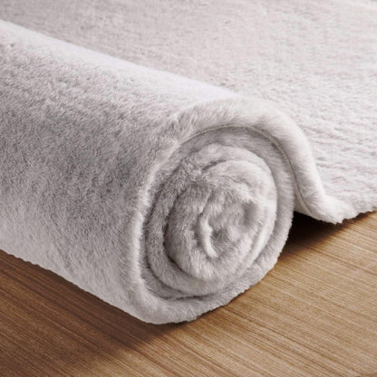 Grauer Kunstfell Teppich 240x300 cm – Waschbar & Flauschig