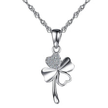 Sterling Silber Halskette mit Kleeblatt-Anhänger und Zirkonia