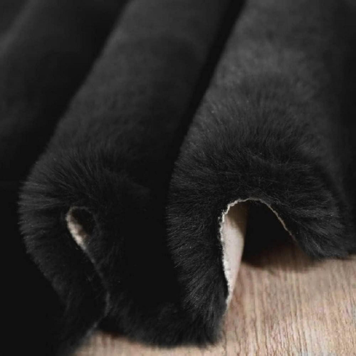 Flauschiger Fellteppich Schwarz 150x240 cm – Wohnzimmer Teppich