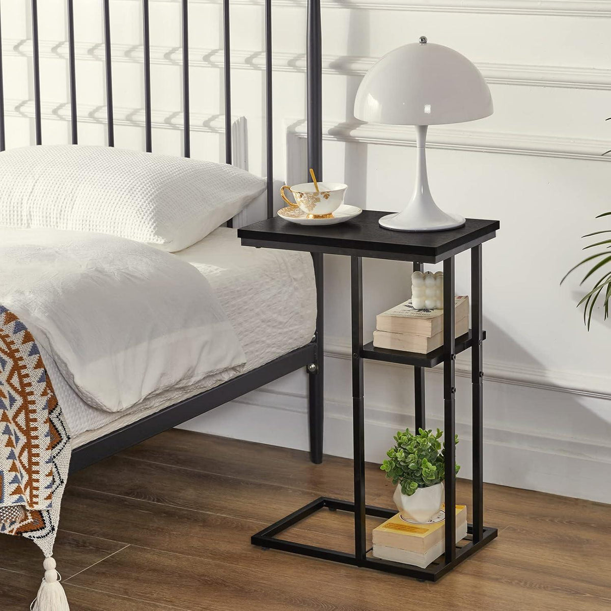 Beistelltisch C-Form Industrie-Design 2er-Set 40x26x61.5cm Schwarz