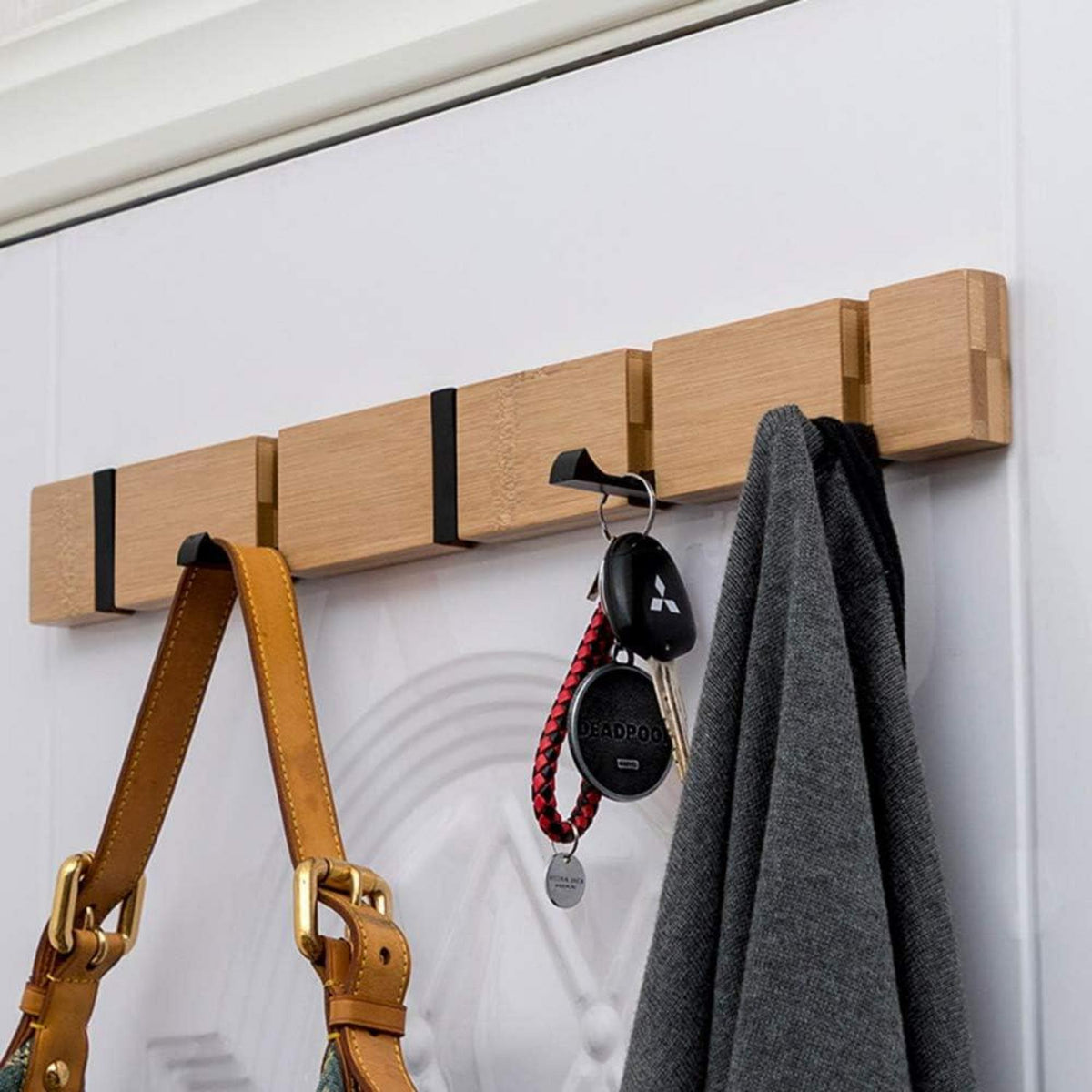 YunNasi Holz Kleiderhaken Wandgarderobe 5 Haken Klappbar Natürlich