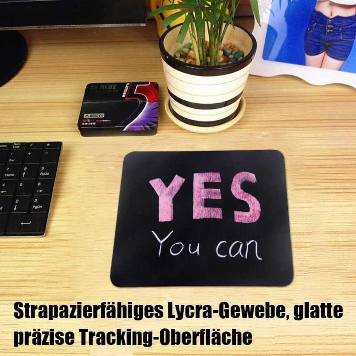Kleines Mousepad Schwarz mit Motiv 24x20x0,3 cm