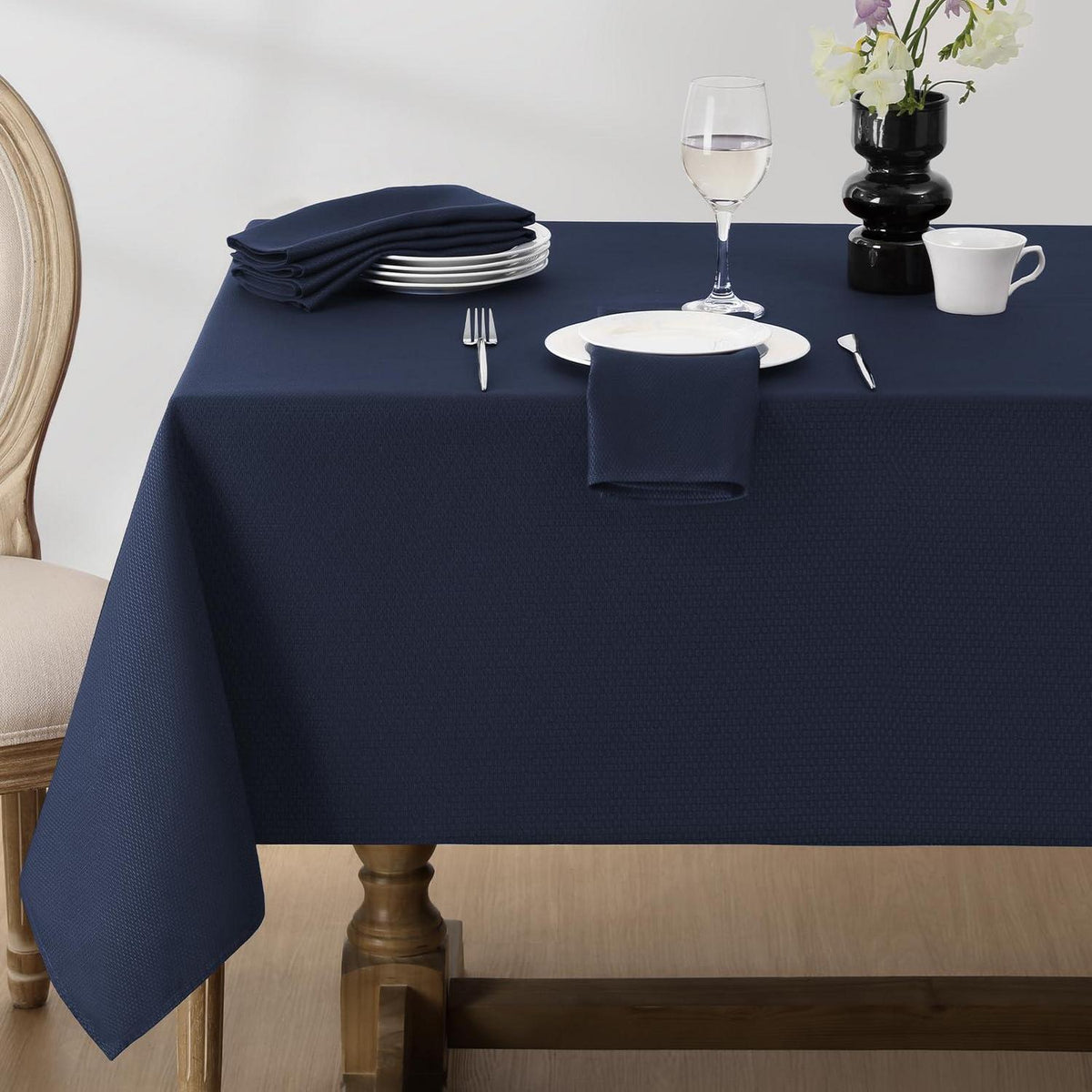Navy Tischdecke Rechteckig 150x210 cm - Geometrisches Muster