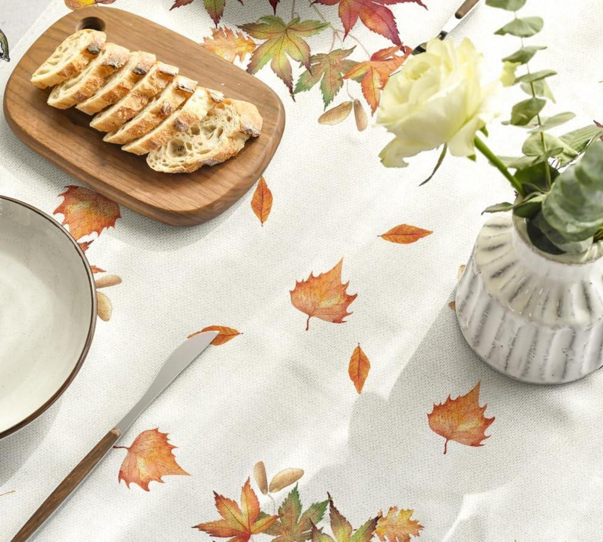 Herbst Tischdecke Kürbisse Ahornblätter 85x85 cm SEO Bikinischlüpfer