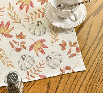 Artoid Orange Kürbisse Blätter Herbst Tischdecke 85x85 cm