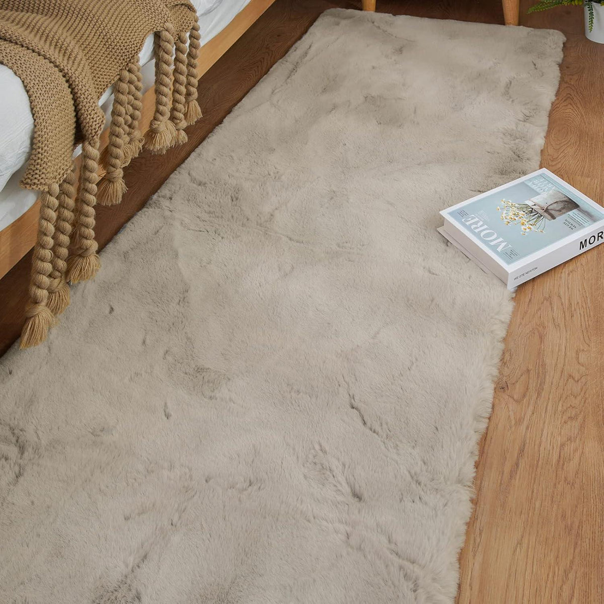 Flauschiger Teppich Läufer 60x245 cm Beige – Weicher Kunstfell Teppich