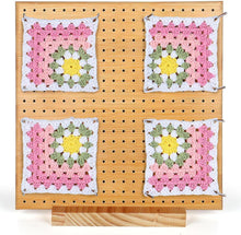 Großes Granny Squares Blockierbrett aus Bambus - 28 x 28