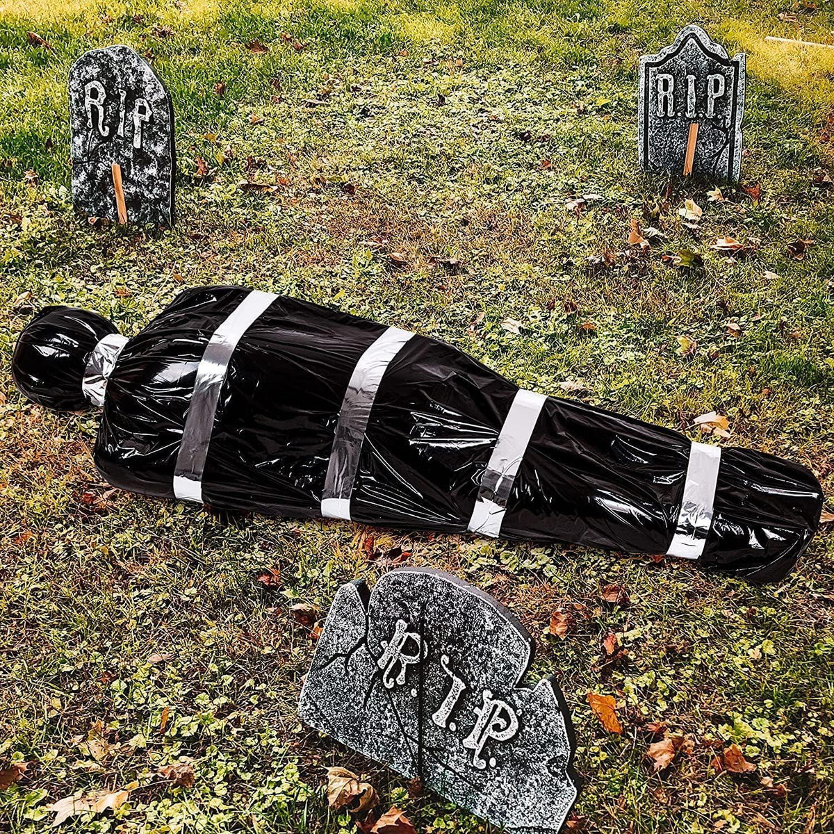 Gefälschte Leiche Tote Opfer in Tasche Halloween Deko 120 cm