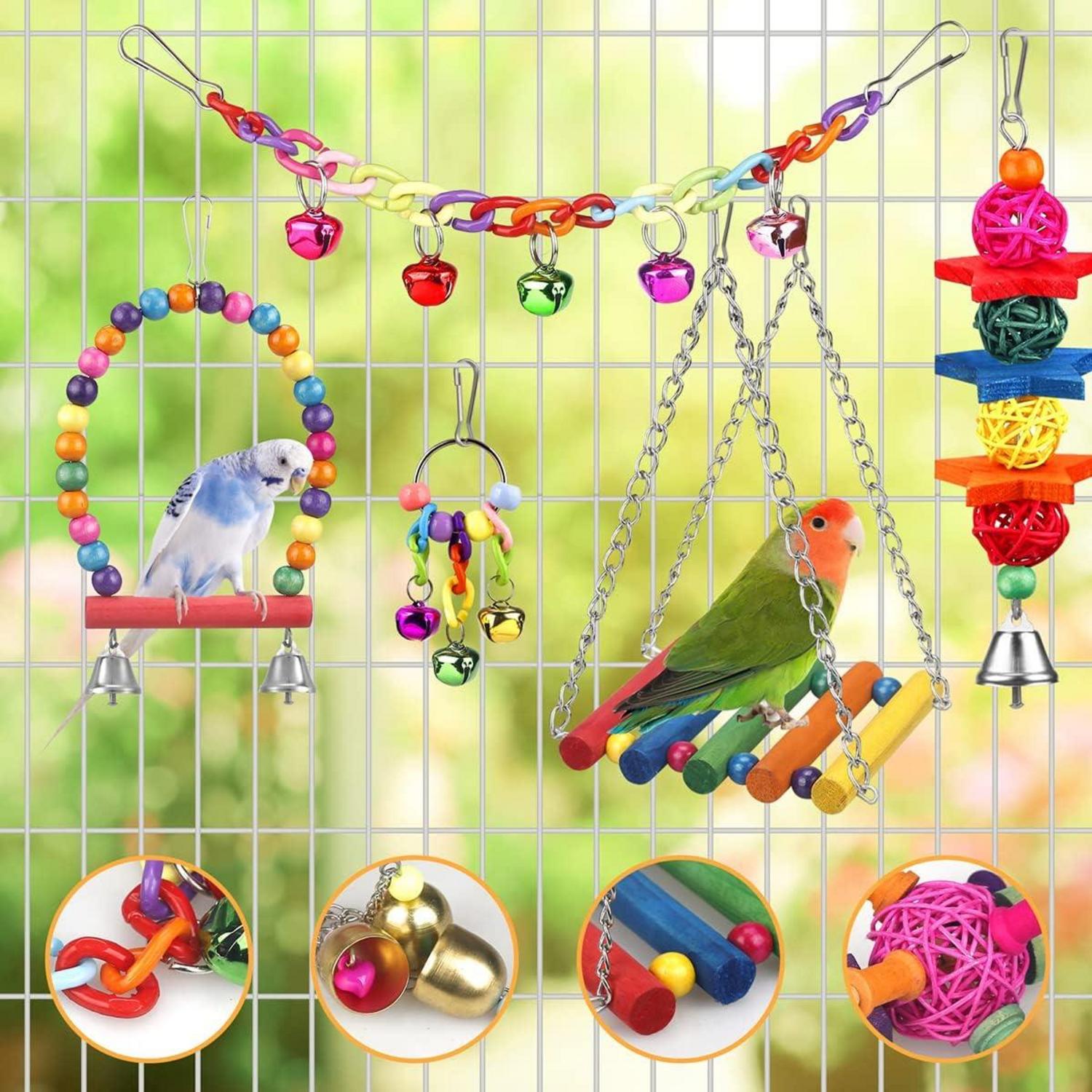 Buntes Vogelspielzeug für Sittiche