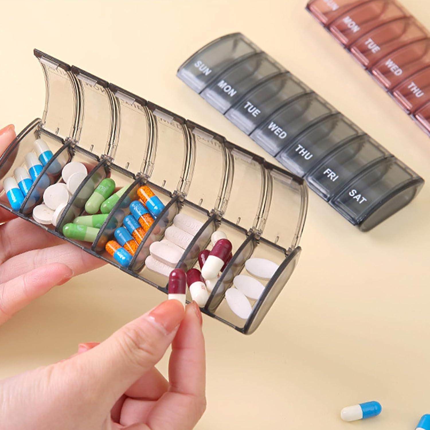 Wöchentliche Pillenbox für Medikamente und Vitamine