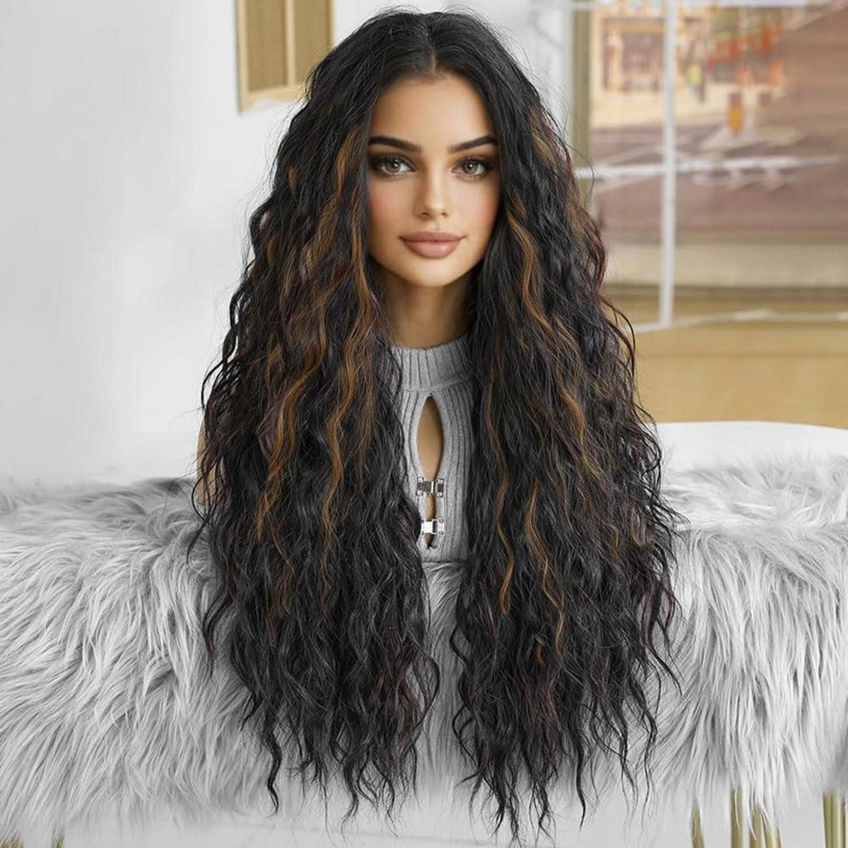 Dunkelbraune lange Lockenperücke mit blonden Highlights