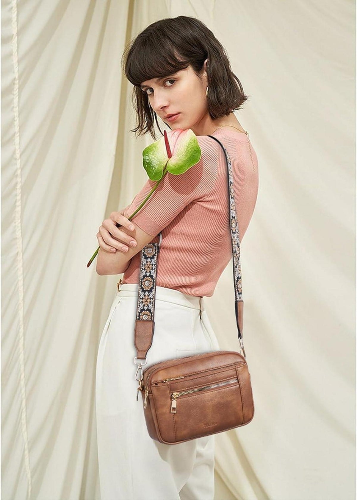 Telena Damen PU Leder Crossbody Tasche mit verstellbarem
