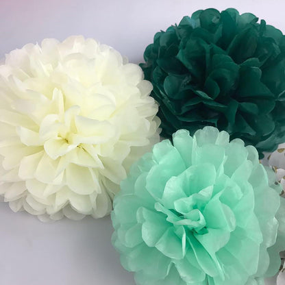 Seidenpapier Pompons Deko Set Grün Gold Weiß mit Girlande