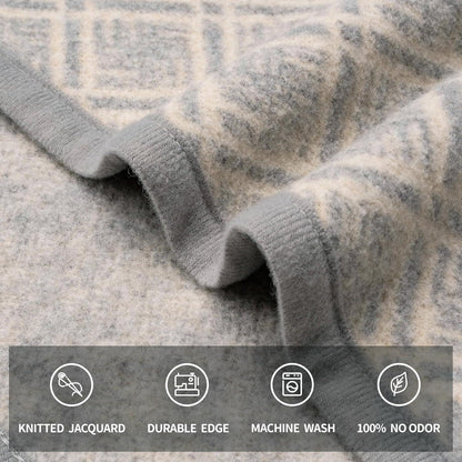 Merinowollendecke kariert grau – Kuscheldecke für Bett, Couch & Outdoor