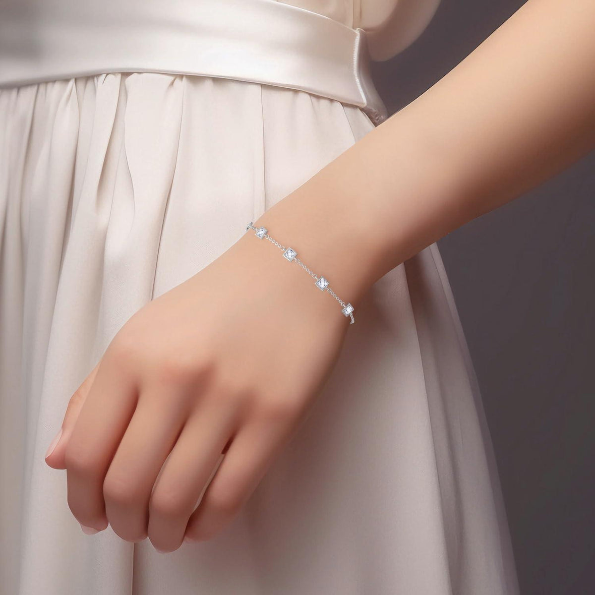 Damen Armband Silber 925 mit Geburtsstein Zirkonia verstellbar