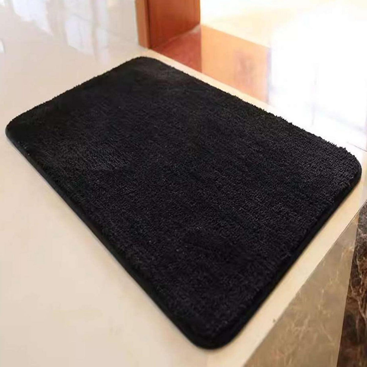 Rutschfester Badezimmerteppich Schwarz 120x160 cm – Flauschig & Wasserabsorbierend