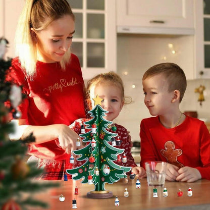 DIY Adventskalender Kinder mit Mini Weihnachtsbaum & 30 Anhängern
