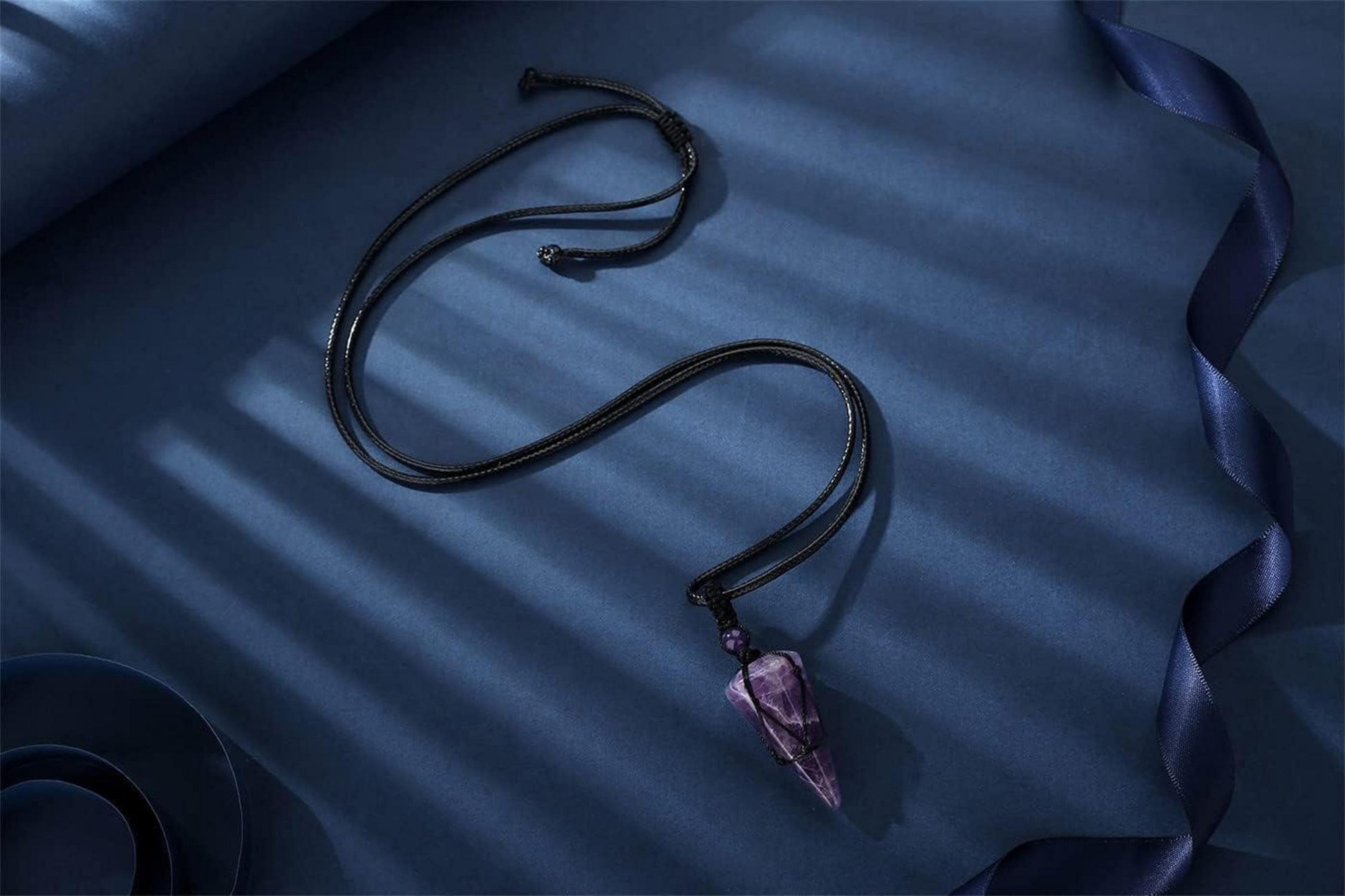 Kristall Anhänger Halskette Schwarzes Lederseil Amethyst