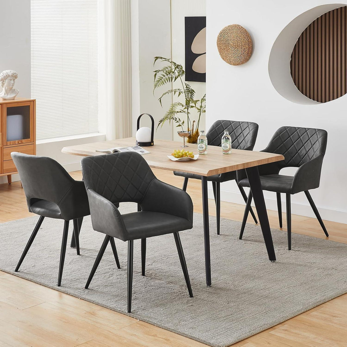 Esszimmerstühle Set 4 Grau –, Armlehnen & Metallbeine in Lederoptik