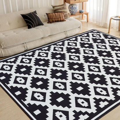 Outdoorteppich Schwarz-Weiß OMERAI Wetterfest 180x270cm Modern