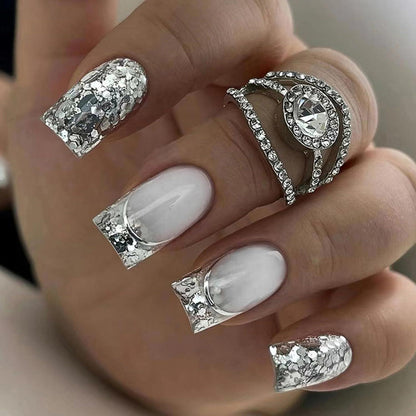 24er Set Press on Nails French Silber Glänzend für Frauen und Mädchen